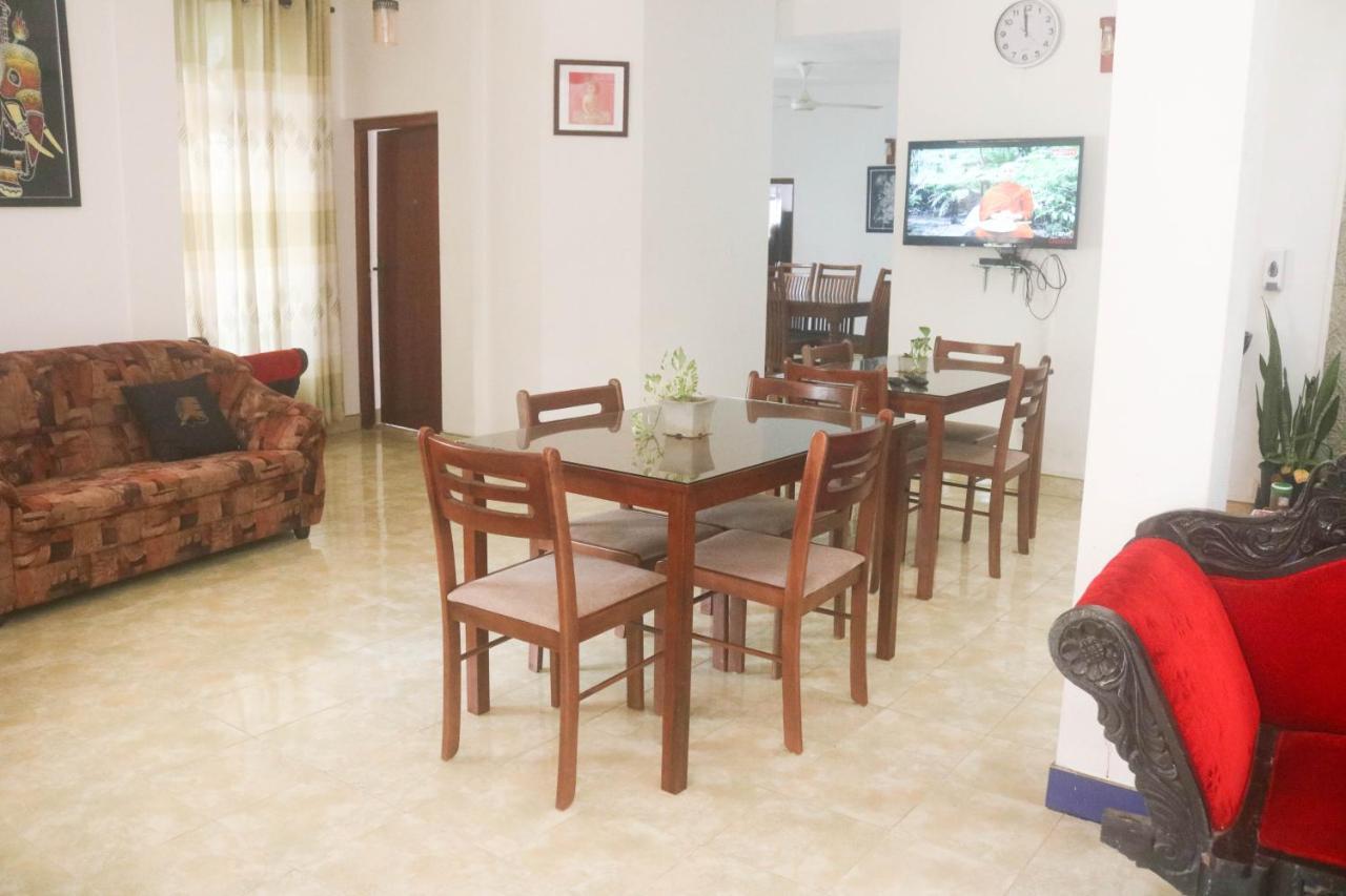Thidasa Holiday Resort Anurâdhapura Extérieur photo